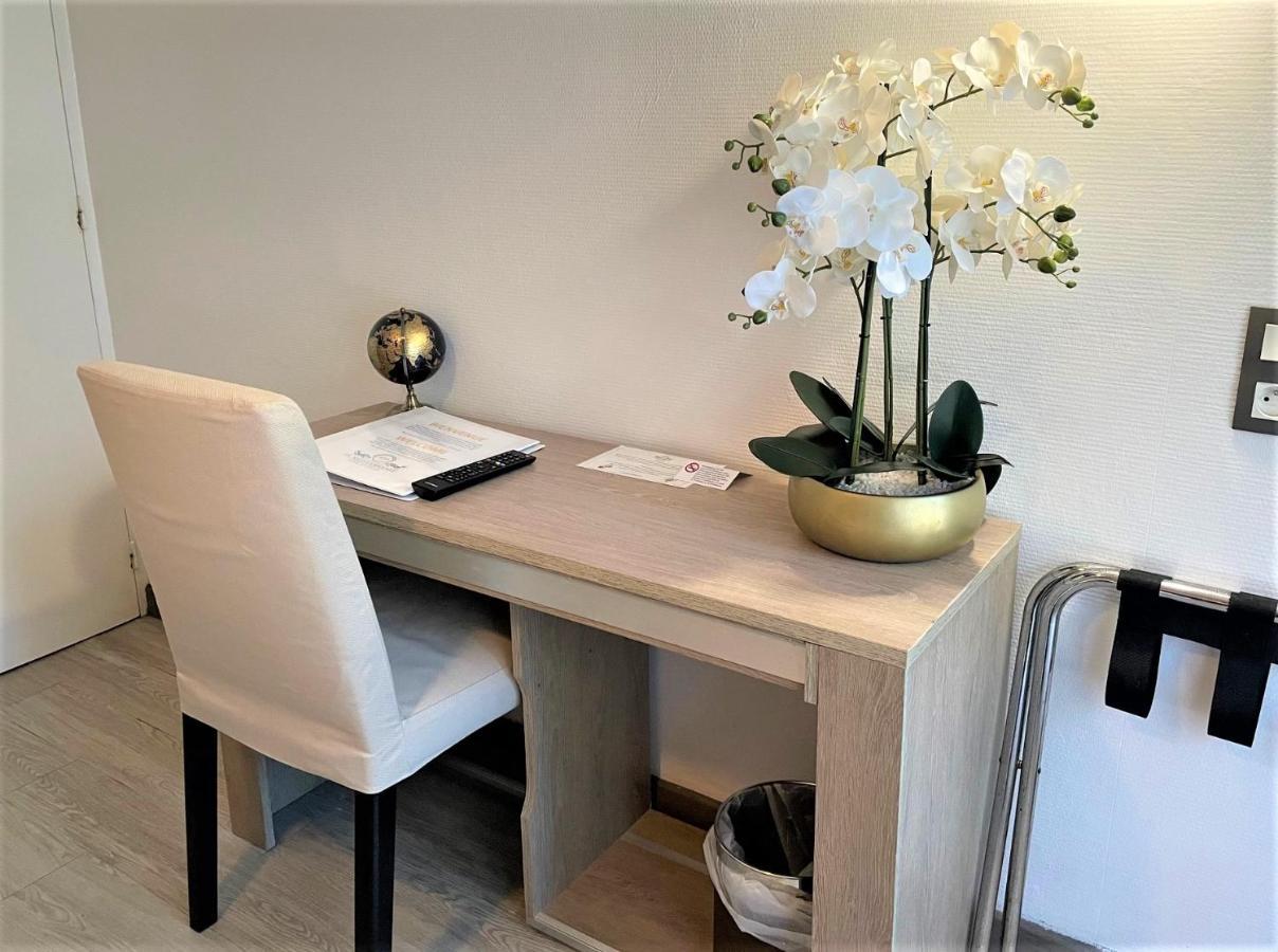 Hotel Le Mediterranee Hyères Екстериор снимка