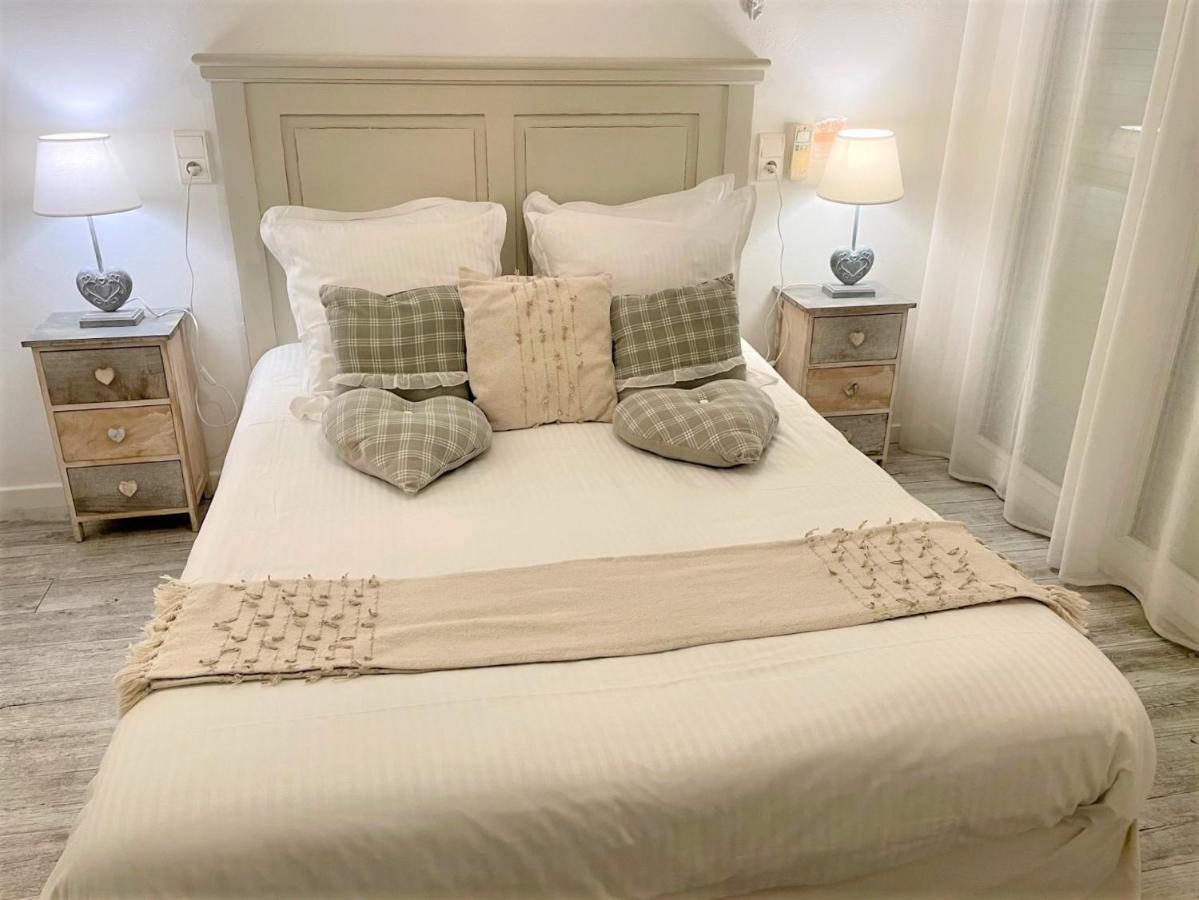 Hotel Le Mediterranee Hyères Екстериор снимка